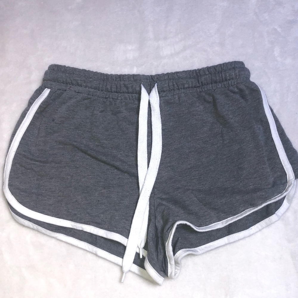 F21 Dolphin shorts Small
